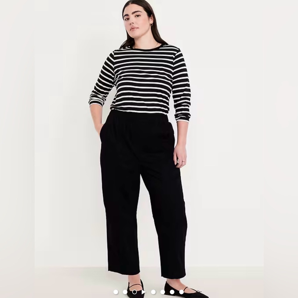 Old Navy High-Waisted Barrel Ankle Pants
